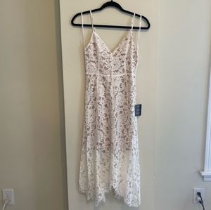 Lulu's One Wish White Lace Midi Dress Size Small NWT
